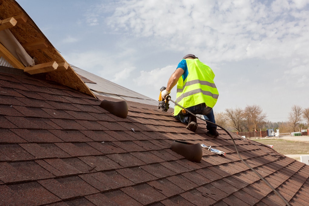 9 Common Commercial Roofing Problems & Solutions | LA Roofing